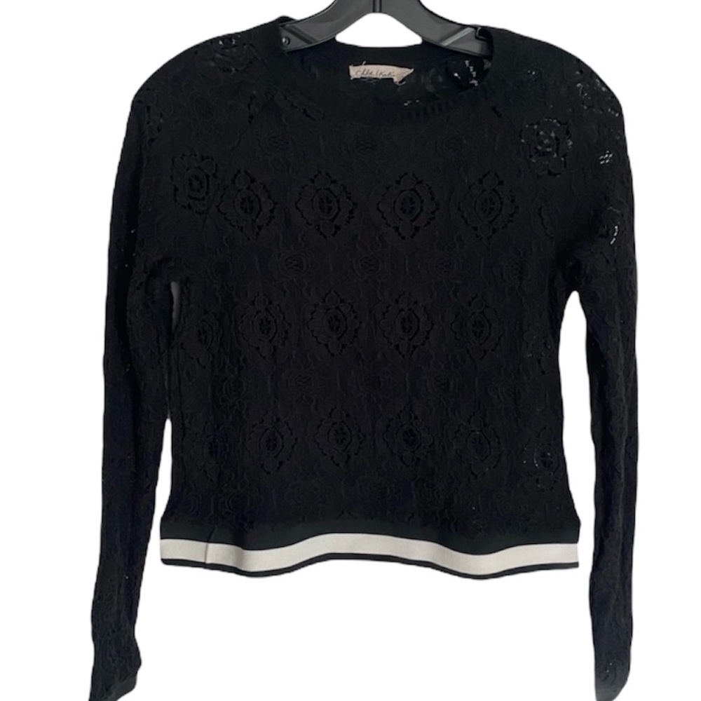 CHLOE & KATIE CROPPED LACE TOP